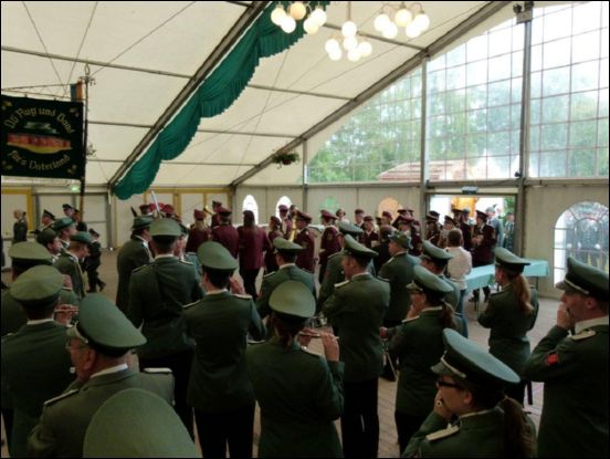 2012_schuetzenfest_aus_der_sicht_der_sunshine_dance_band_24_20140628_1787974356