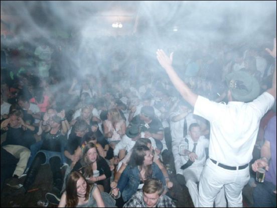 2012_schuetzenfest_aus_der_sicht_der_sunshine_dance_band_49_20140628_1670029053