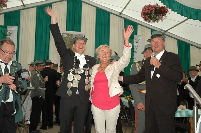 2014_schuetzenfest_montag_serie_2_96_20141003_1543975945