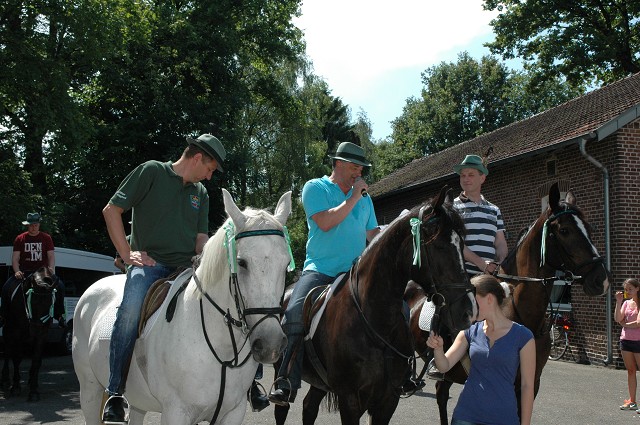 _2014_schuetzenfest_vorparade_zeltabnahme_und_samstag_7_20141002_1195763574