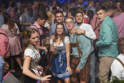 ©Moritz-Brilo_191012_C4_1995