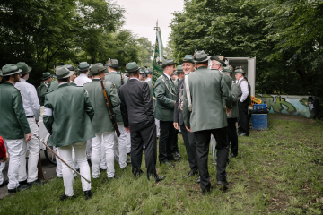 15-2024_05_23_Schuetzenfest_Ehrenmal-00015