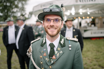 166-2024_05_23_Schuetzenfest_Ehrenmal-00166