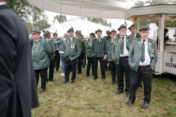 167-2024_05_23_Schuetzenfest_Ehrenmal-00167