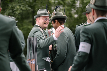 17-2024_05_23_Schuetzenfest_Ehrenmal-00017