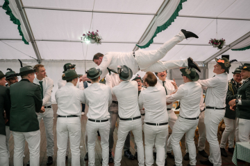 201-2024_05_23_Schuetzenfest_Ehrenmal-00201