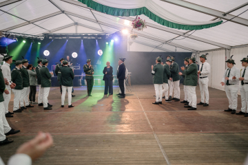 209-2024_05_23_Schuetzenfest_Ehrenmal-00209