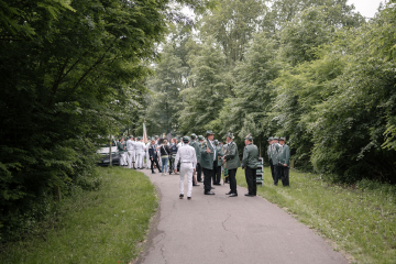 22-2024_05_23_Schuetzenfest_Ehrenmal-00022