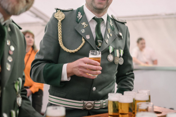 226-2024_05_23_Schuetzenfest_Ehrenmal-00226