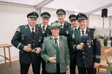 231-2024_05_23_Schuetzenfest_Ehrenmal-00231