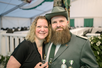 243-2024_05_23_Schuetzenfest_Ehrenmal-00243