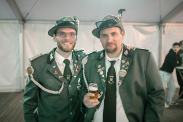 250-2024_05_23_Schuetzenfest_Ehrenmal-00250