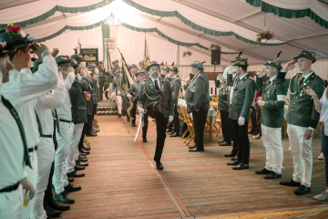 252-2024_05_23_Schuetzenfest_Ehrenmal-00252