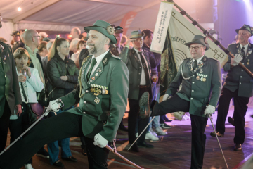 259-2024_05_23_Schuetzenfest_Ehrenmal-00259