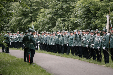 53-2024_05_23_Schuetzenfest_Ehrenmal-00053