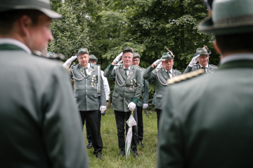 56-2024_05_23_Schuetzenfest_Ehrenmal-00056