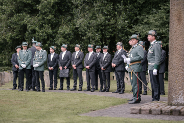 72-2024_05_23_Schuetzenfest_Ehrenmal-00072