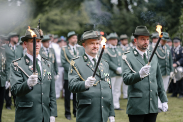 81-2024_05_23_Schuetzenfest_Ehrenmal-00081