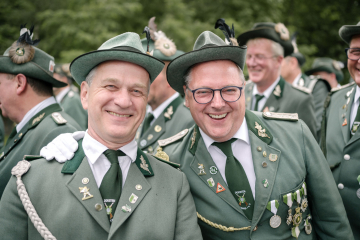 89-2024_05_23_Schuetzenfest_Ehrenmal-00089