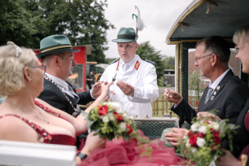 135-2024_05_25_Schuetzenfest_Festumzug-00135