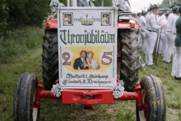 158-2024_05_25_Schuetzenfest_Festumzug-00158