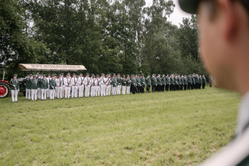 165-2024_05_25_Schuetzenfest_Festumzug-00165