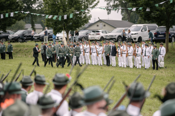 176-2024_05_25_Schuetzenfest_Festumzug-00176