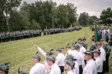 195-2024_05_25_Schuetzenfest_Festumzug-00195