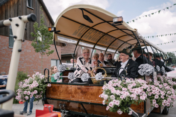 251-2024_05_25_Schuetzenfest_Festumzug-00251