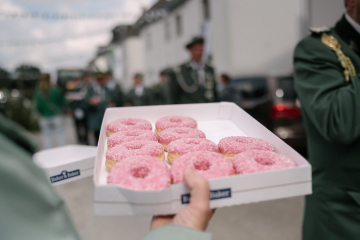 256-2024_05_25_Schuetzenfest_Festumzug-00256