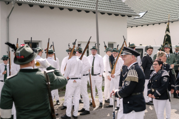 268-2024_05_25_Schuetzenfest_Festumzug-00268