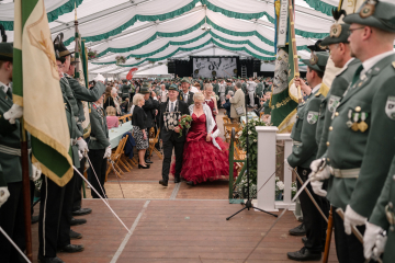 289-2024_05_25_Schuetzenfest_Festumzug-00289