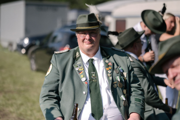 306-2024_05_25_Schuetzenfest_Festumzug-00306