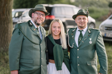 371-2024_05_25_Schuetzenfest_Festumzug-00371