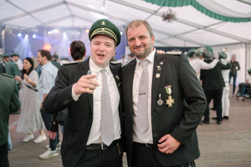 388-2024_05_25_Schuetzenfest_Festumzug-00388