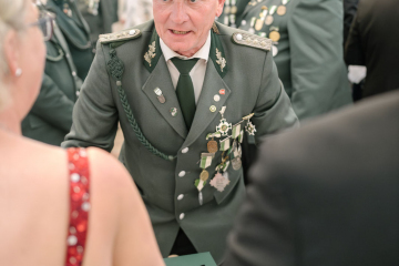 400-2024_05_25_Schuetzenfest_Festumzug-00400