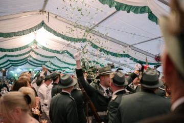 415-2024_05_25_Schuetzenfest_Festumzug-00415