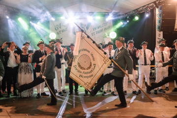 426-2024_05_25_Schuetzenfest_Festumzug-00427