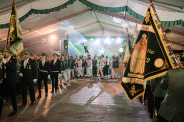 430-2024_05_25_Schuetzenfest_Festumzug-00431