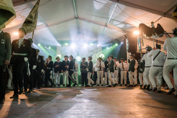 431-2024_05_25_Schuetzenfest_Festumzug-00432