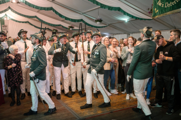 432-2024_05_25_Schuetzenfest_Festumzug-00433