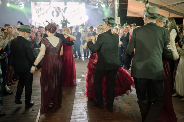 455-2024_05_25_Schuetzenfest_Festumzug-00456