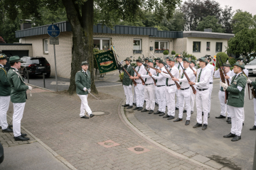 51-2024_05_25_Schuetzenfest_Festumzug-00051