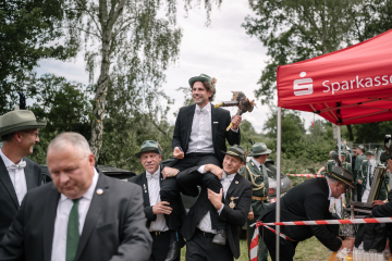 145-2024_05_26_Schuetzenfest_Vogelschiessen-00145