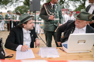 41-2024_05_26_Schuetzenfest_Vogelschiessen-00041