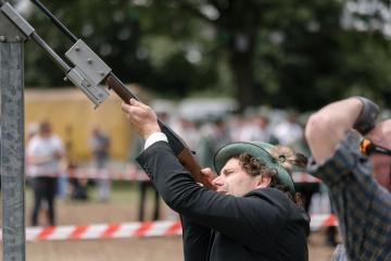 70-2024_05_26_Schuetzenfest_Vogelschiessen-00070